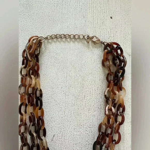 Tortoise Triple Strand Necklace - Picture 5 of 8